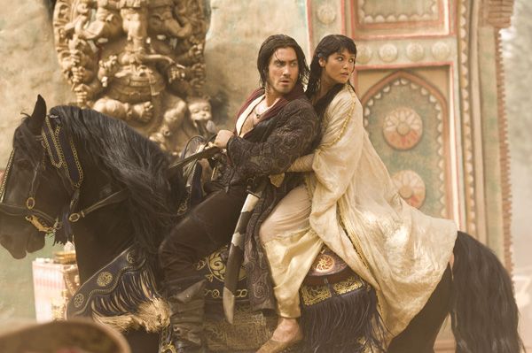 Jake Gyllenhaal and Gemma Arterton Prince of Persia The Sands of Time movie image (1).jpg